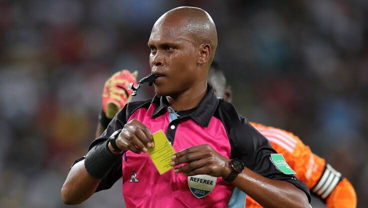 Psl referee in trouble after denying Chiefs 2 penalties against Sundowns