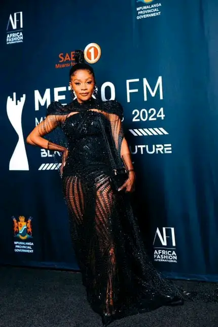 Thembi Seete| All the beauty,the fashion at Metro FM Awards